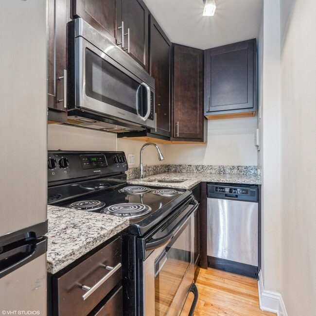 1430 N Dearborn St in Chicago, IL - Building Photo - Building Photo