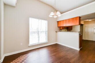 5620 Kaitlyn Dr W in Walls, MS - Foto de edificio - Building Photo