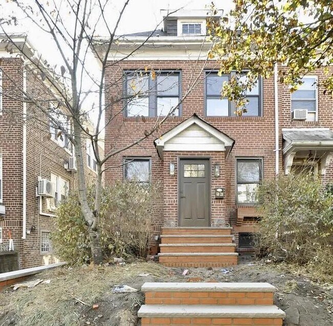 property at 68-28 Dartmouth St