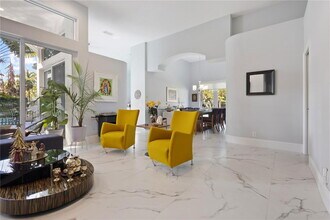 3719 Oak Ridge Cir in Weston, FL - Building Photo - Building Photo