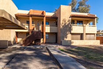 1125 E Broadway Rd in Tempe, AZ - Building Photo - Building Photo