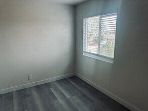 4626 W 166th St in Lawndale, CA - Building Photo - Building Photo