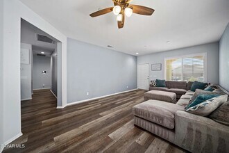 2038 Howard St in Rosamond, CA - Building Photo - Building Photo