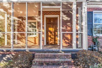 948 Sycamore Dr in Decatur, GA - Building Photo - Building Photo