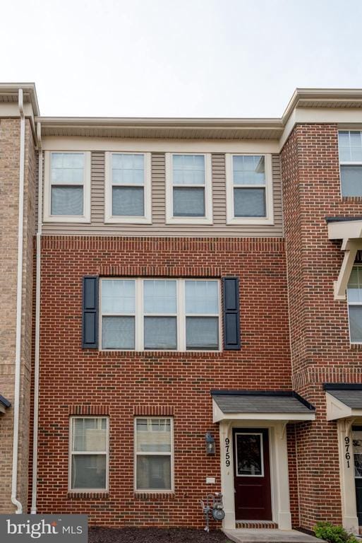 property at 9759 Kilt Pl