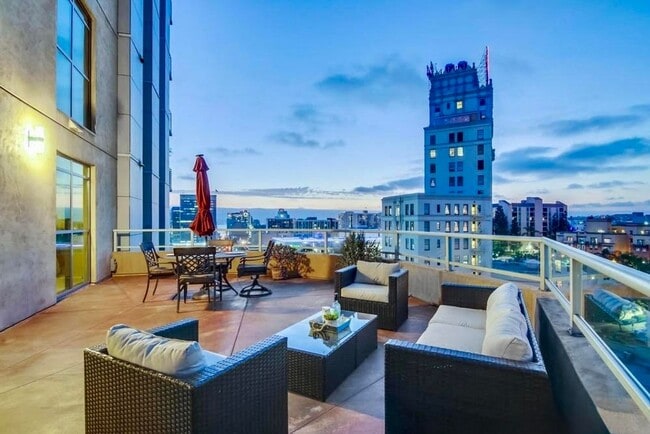 property at 801 Ash St