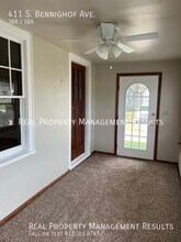 411 S Bennighof Ave in Evansville, IN - Building Photo - Building Photo