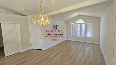 8477 Ceonothus Ct in Elk Grove, CA - Building Photo - Building Photo