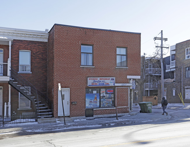 3570-3572 De Rouen Rue in Montréal, QC - Building Photo - Building Photo