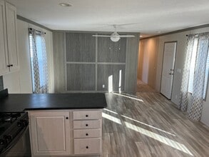 109 Desander Dr in Lansing, MI - Building Photo - Building Photo