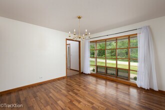 24200 W Deer Ridge Ln in Antioch, IL - Building Photo - Building Photo