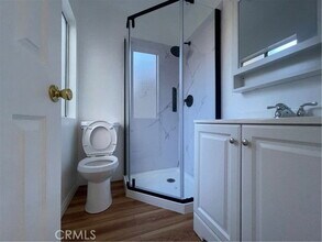 16 Wellesley in Irvine, CA - Building Photo - Building Photo