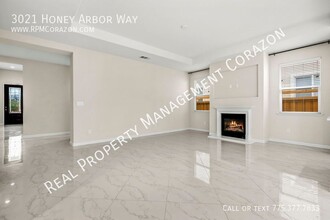 3021 Honey Arbor Wy in Sparks, NV - Building Photo - Building Photo