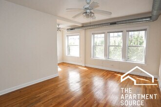 3525 N Broadway St, Unit 1E in Chicago, IL - Building Photo - Building Photo