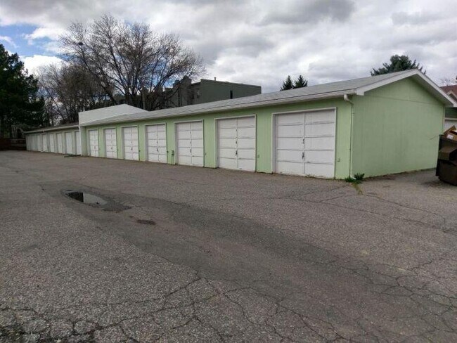 1205 Yellowstone Ave in Billings, MT - Building Photo - Building Photo