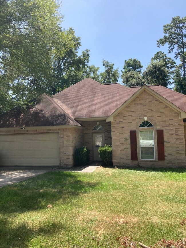 property at 818 Chickasaw Dr