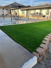 19170 CA-18, Unit 19170 US Highway unit 2 in Apple Valley, CA - Foto de edificio - Building Photo