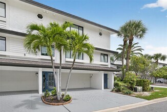 160 Marina Del Rey Ct in Clearwater, FL - Building Photo - Building Photo