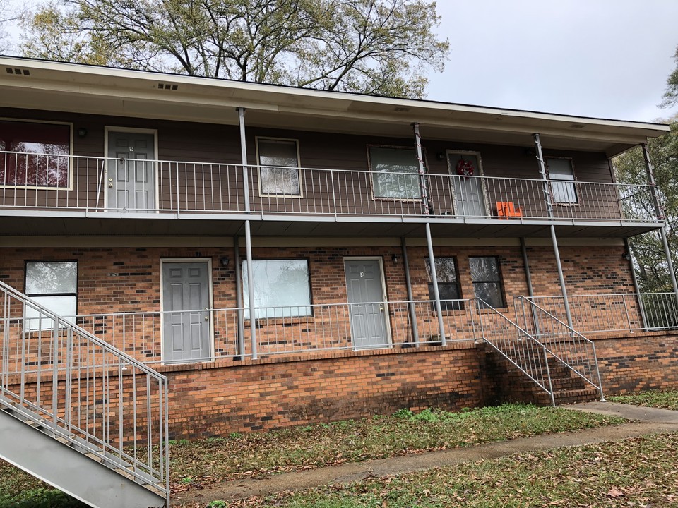 Westwood in Mccomb, MS - Building Photo