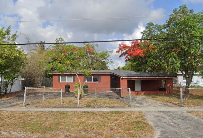 1431 NW 15th Ave in Fort Lauderdale, FL - Foto de edificio - Building Photo