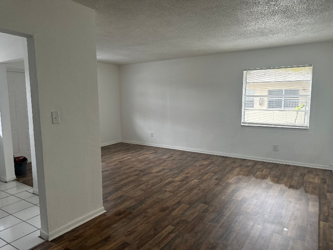 3701 SW 59th Terrace in Davie, FL - Building Photo - Building Photo