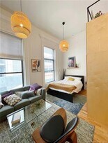 139 Orange St, Unit 202 in New Haven, CT - Building Photo