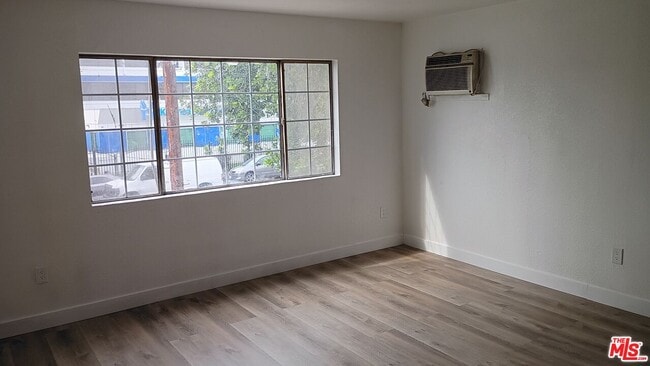 4214 Avalon Blvd in Los Angeles, CA - Building Photo - Building Photo