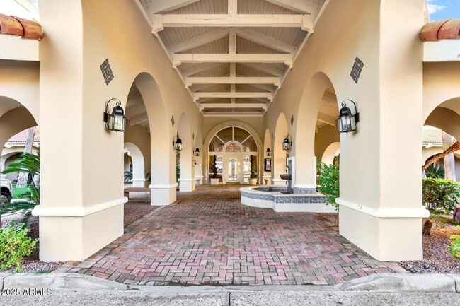 4200 N Miller Rd in Scottsdale, AZ - Building Photo - Building Photo