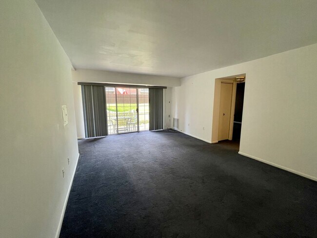 1954 Kennedy Dr in McLean, VA - Building Photo - Building Photo