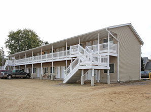 Empire Apartments in Hastings, MN - Building Photo - Building Photo