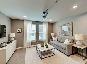 432 W Tremont Ave in Charlotte, NC - Building Photo