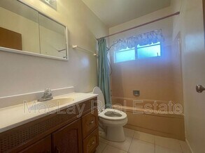 8235 E Virginia Ave in Scottsdale, AZ - Building Photo - Building Photo