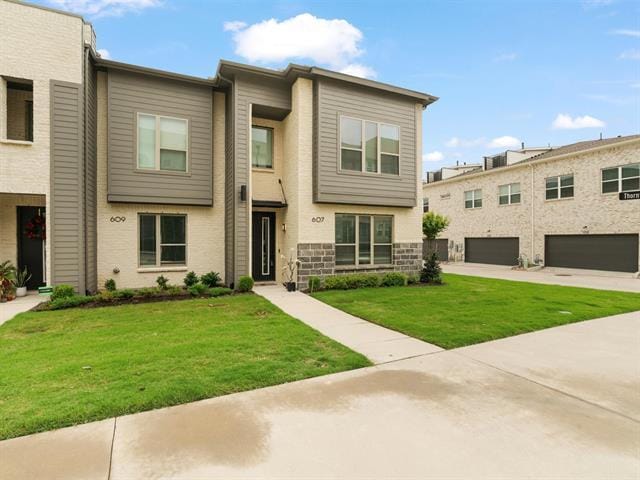 property at 607 Arapaho Dr