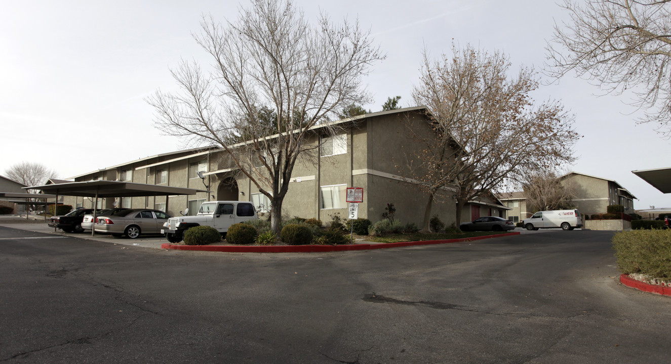 Sunrise Vista Apartments in Barstow, CA - Foto de edificio