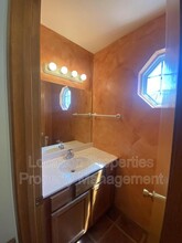 2504 Crestline Ct in Lawrence, KS - Building Photo - Building Photo