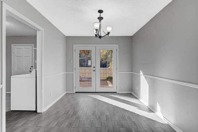 2291 Madison Ave in Memphis, TN - Foto de edificio - Building Photo