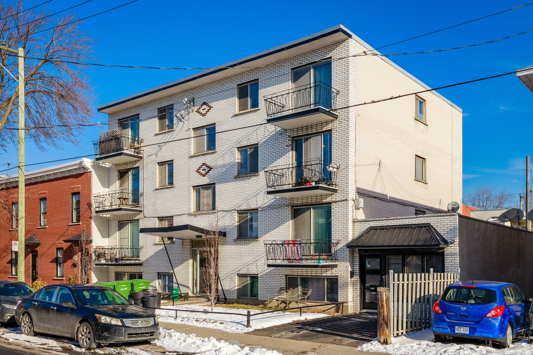 183 Saint-Pierre Av in Lachine, QC - Building Photo