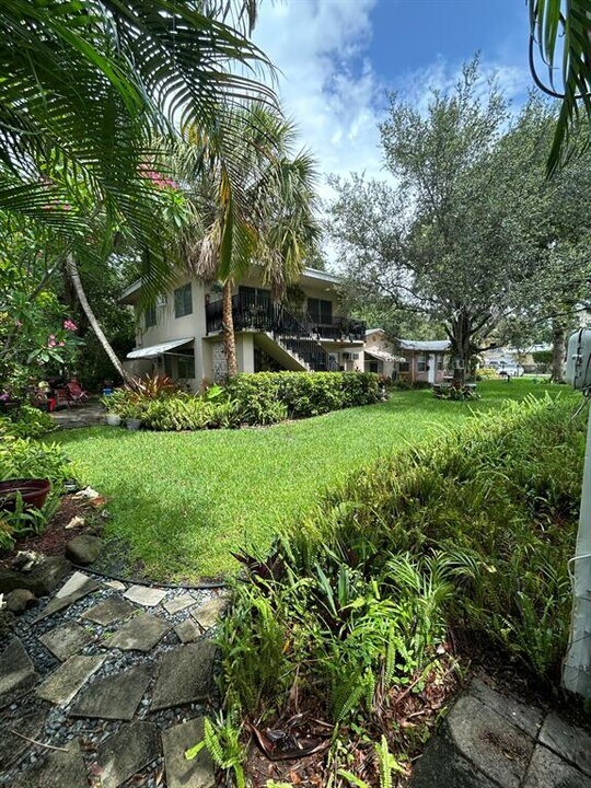 710 NE 16th St, Unit A in Fort Lauderdale, FL - Foto de edificio