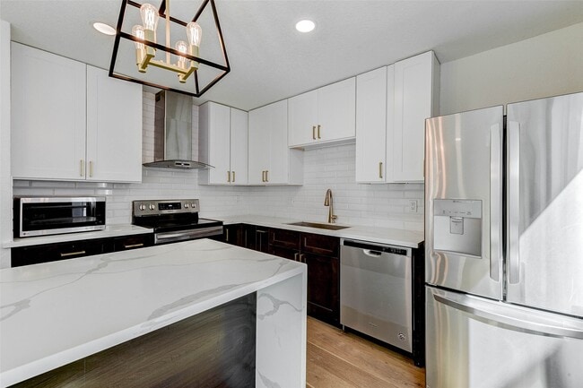 property at 5103 Austin St