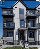 405 Myers Rd in Cambridge, ON - Building Photo