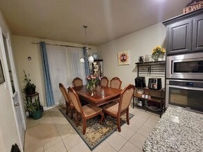 1011 Nail Ln in Euless, TX - Building Photo - Building Photo