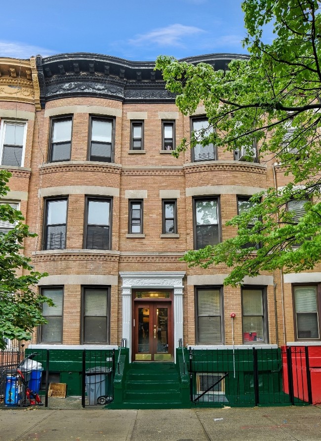 536 Bergen St in Brooklyn, NY - Building Photo - Building Photo