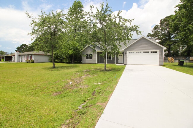 117 Shipman Rd in Havelock, NC - Building Photo - Building Photo