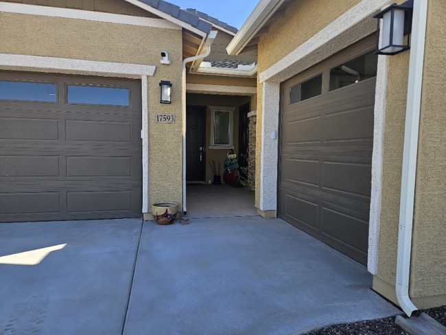 17593 W Victory St in Goodyear, AZ - Building Photo - Building Photo