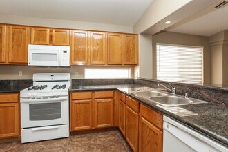 1612 Blanco Dr in North Las Vegas, NV - Building Photo - Building Photo