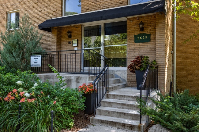 2629 W 43rd