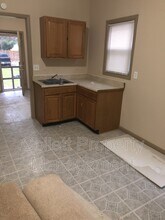 3539 W 50th St in Cleveland, OH - Foto de edificio - Building Photo