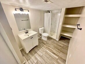 12104 E Virginia Dr in Aurora, CO - Building Photo - Building Photo