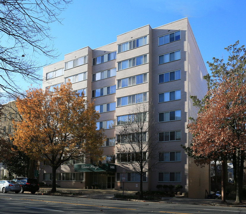 Chase Plaza Apartments in Washington, DC - Foto de edificio