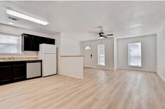 403 N Burdette Ave in Sherman, TX - Building Photo - Building Photo